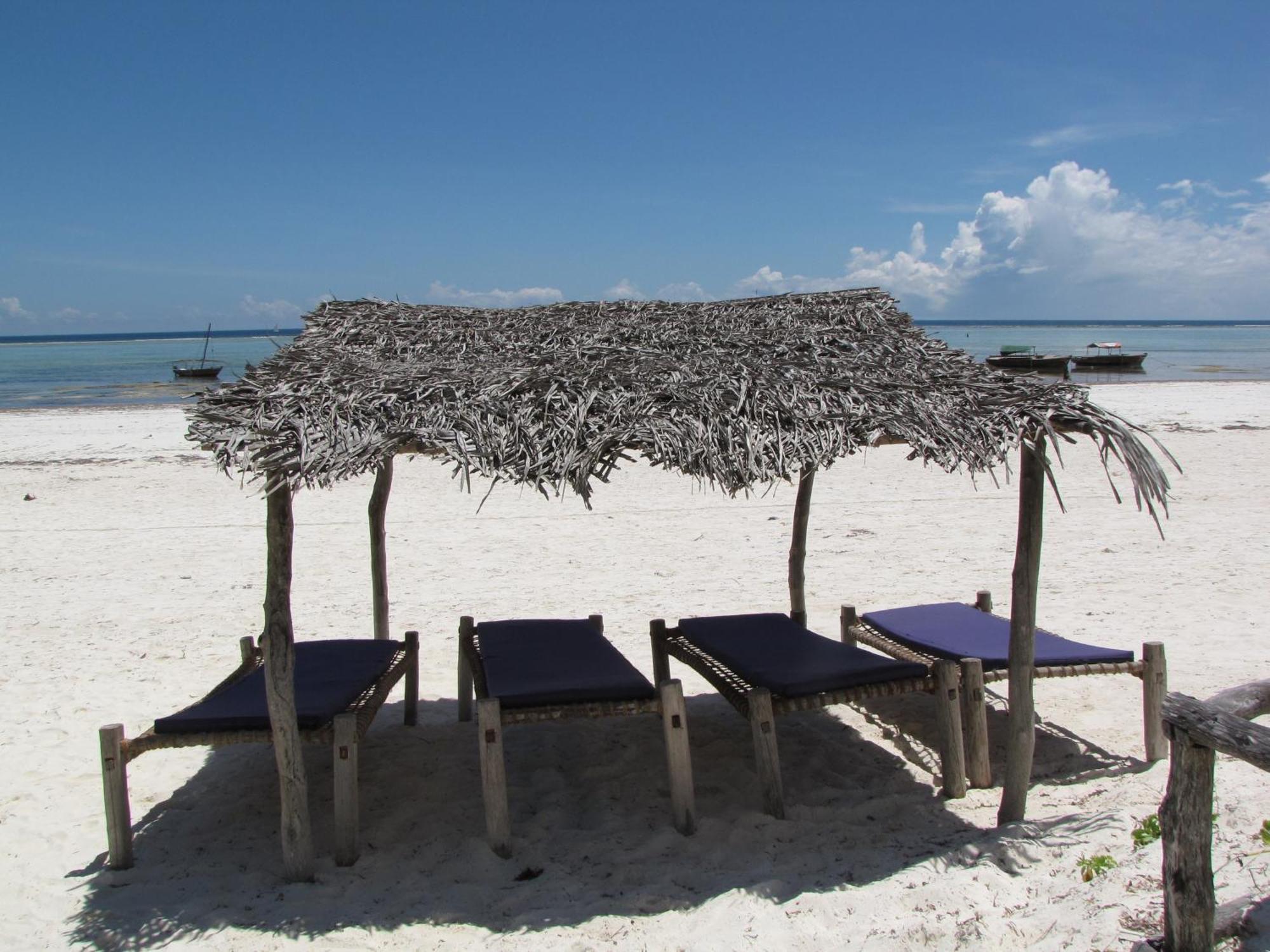 Fully Private 390sqm Zero Minutes To 3 Star Serviced *